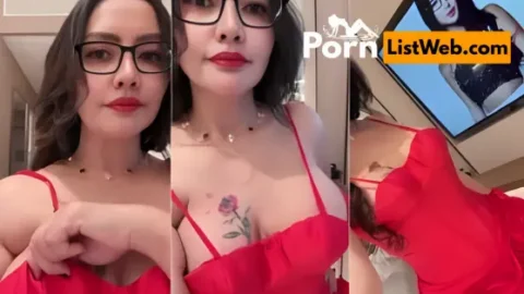 Aksi tante tobrut baju merah viral terbaru 2026